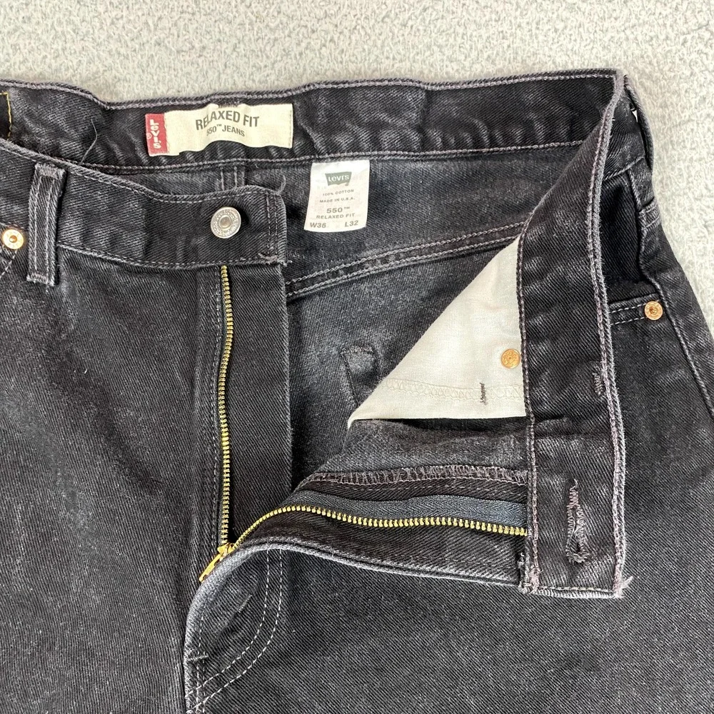 Vintage Levis 550 Jeans Mens 36X32 (33X31) Black USA Made Y2K Loose Straight Leg